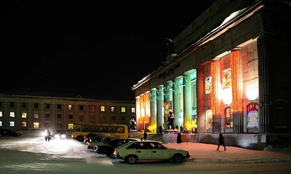 Дк гагарина усть абакан. Дк им ю а гагарина усть абакан. Дом культуры имени гагарина усть-абакан. Образцовая хореографическая студия стиль. Сайт рдк дружба усть_абакан.