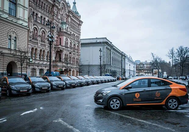 Каршеринг в Санкт-Петербурге. Делимобиль Питер. Каршеринг Питер. Московский каршеринг.