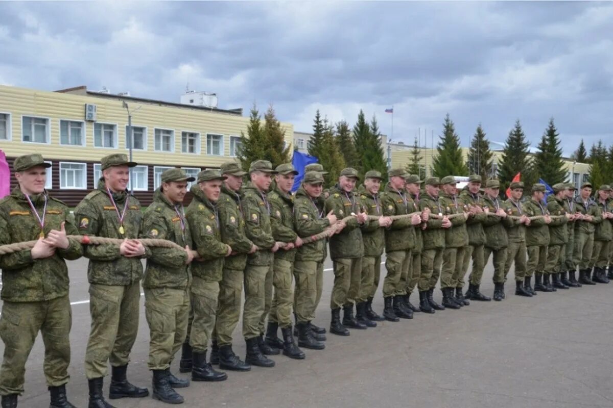 Москва 400 в ч. Военная Академия МТО Омск. Автобронетанковый инженерный институт Омск. Омский автобронетанковый институт Шеврон.