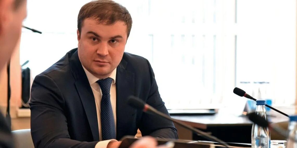 Хоценко губернатор. Виталий хоценко. виталий хоценко минпромторг. председатель правительства виталий хоценко.