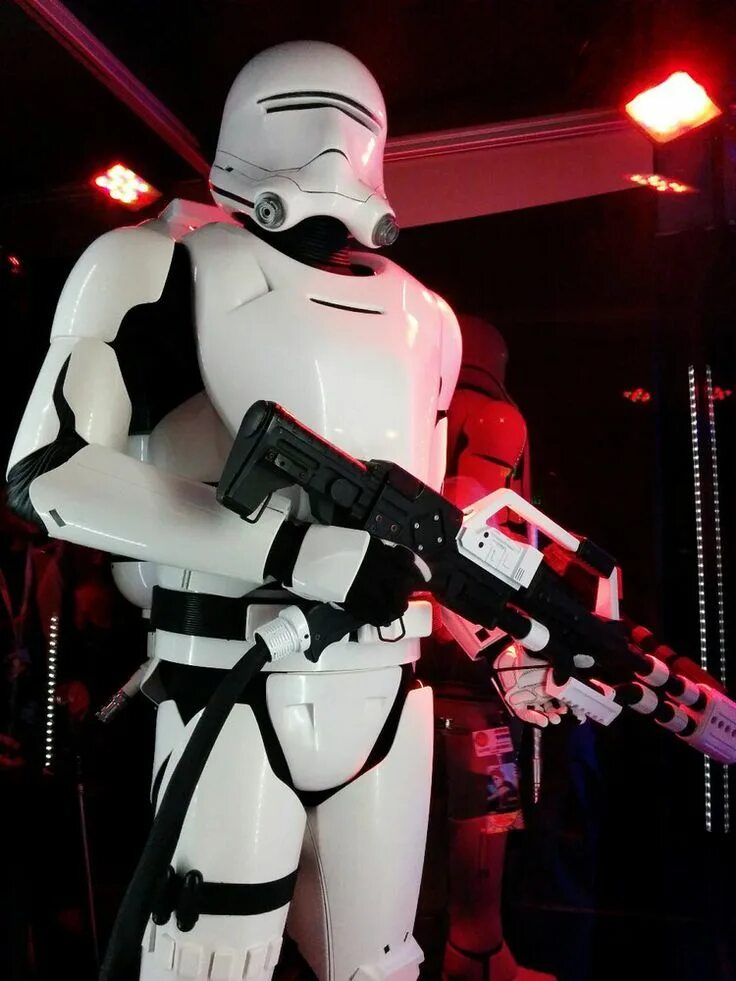 Новейший штурмовик. Star wars первый орден штурмовик. штурмовик империи.