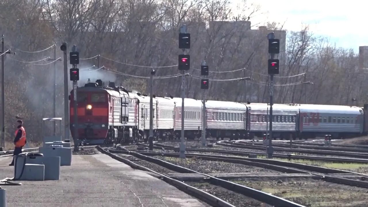 Комсомольск на амуре поездом сколько. Поезд Тында Комсомольск на Амуре. 363э поезд 363 Комсомольск-Тында поезд. Поезд 363э Комсомольск-на-Амуре — Тында. 363/364 Тында – Комсомольск-на-Амуре.