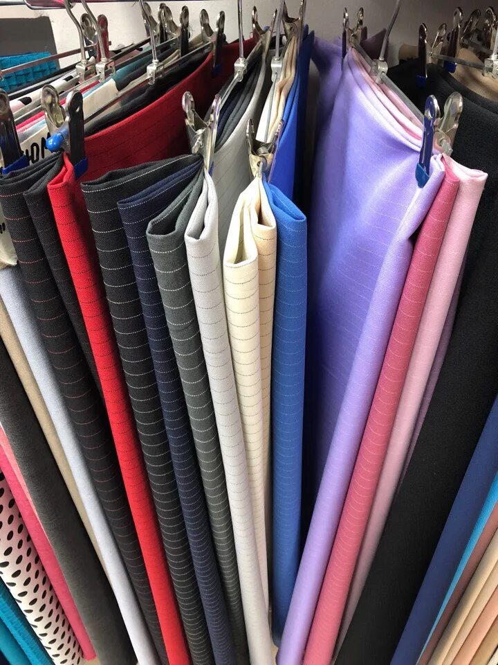 Трикотажные изделия. Дешевая ткань для одежды. Дешевая ткань для одежды. Дешевая ткань для одежды. Ткань шитье.