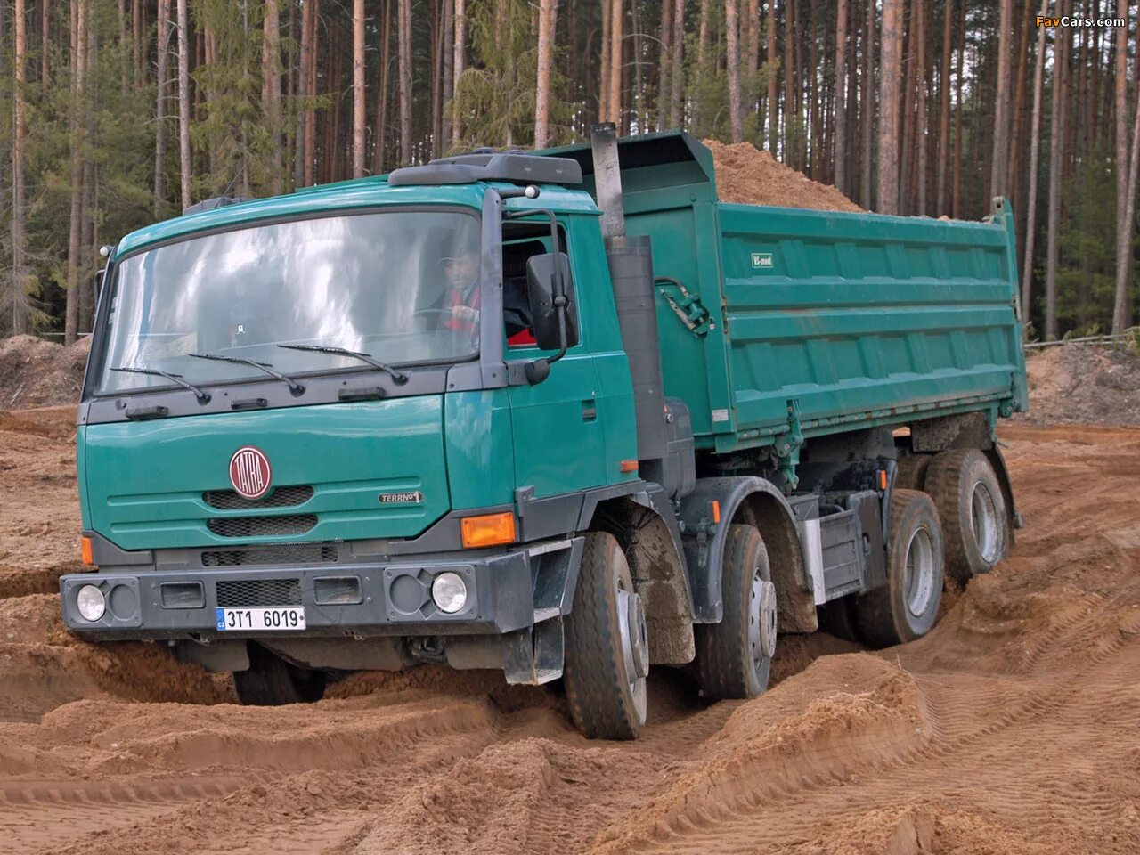Дром грузовики самосвалы. Tatra t815. Грузовик Татра 815. Tatra t815 8x8 самосвал. Tatra t815 terrno1 8x8.