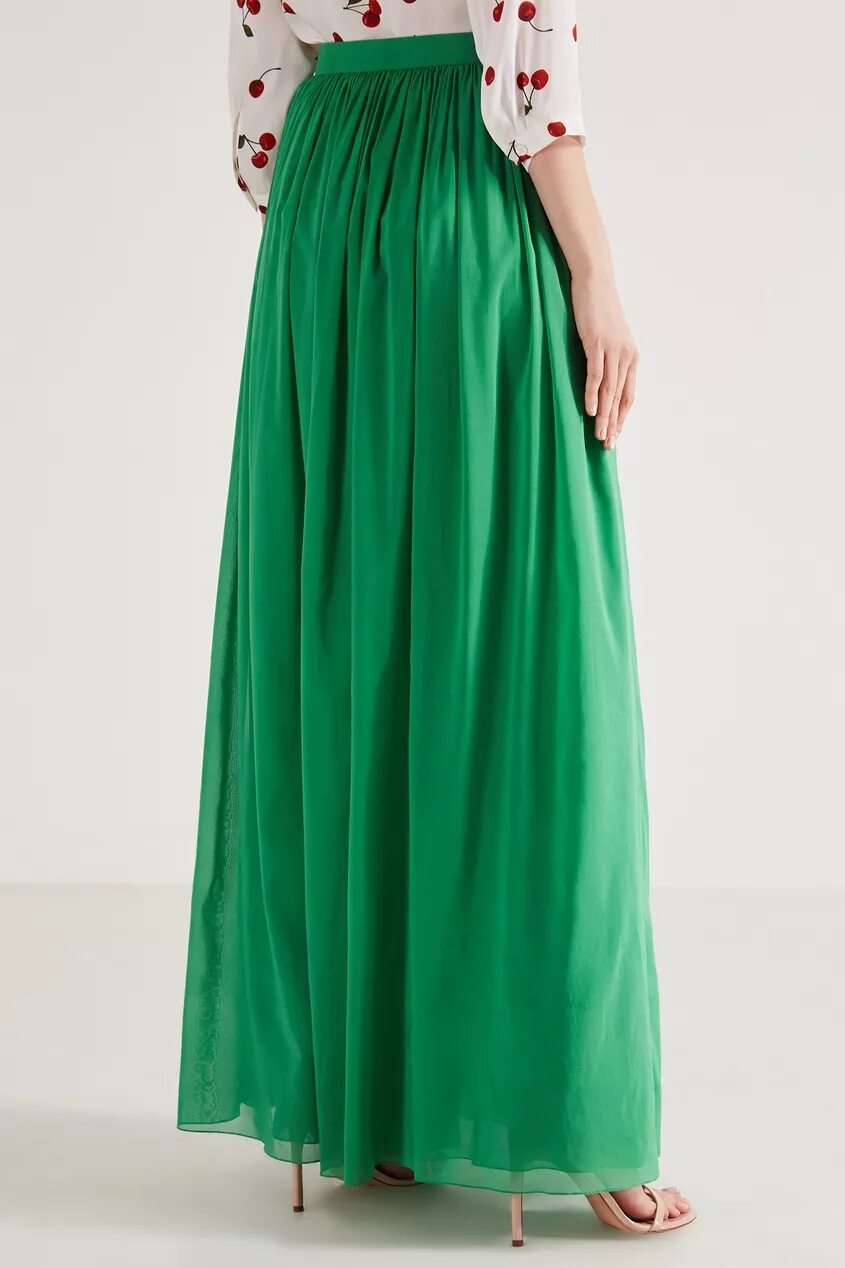 Зеленая юбка макси. Befree зеленая юбка макси. Зеленая шелковая юбка. Макси зеленый.