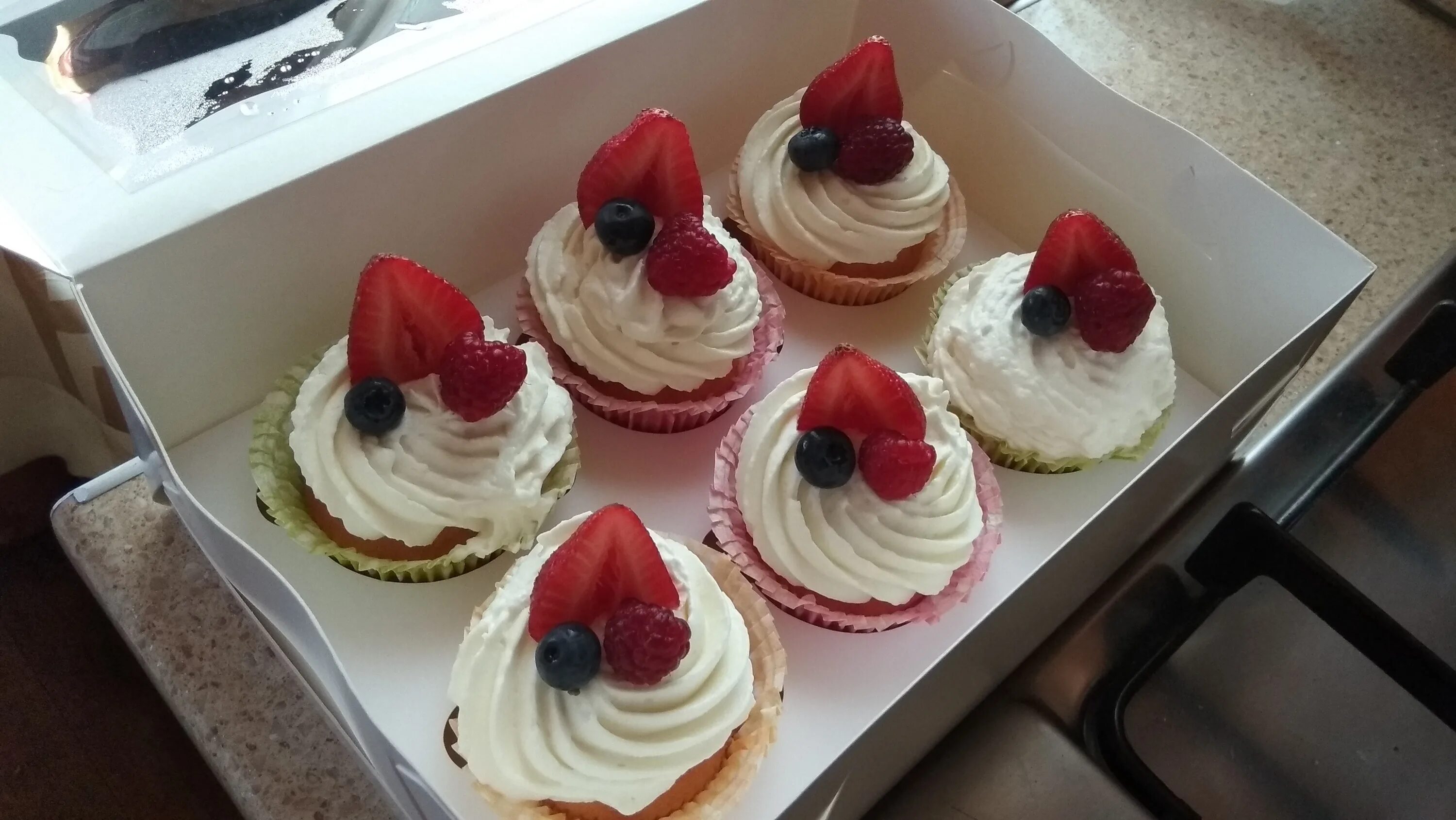 капкейки рецепт. капкейки в домашних условиях. рецепт как приготовить капкейки. маффины и капкейки рецепт. капкейки классические.