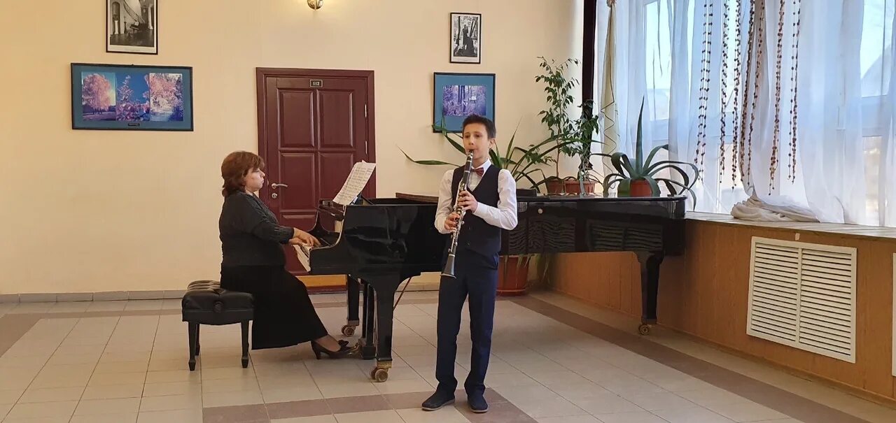 музыкальная школа города белгорода. музыкальная школа 8 волгоград. музыкальная школа 4 белгород. доска почета лучшие ученики. детская музыкально-хоровая школа города белгорода.