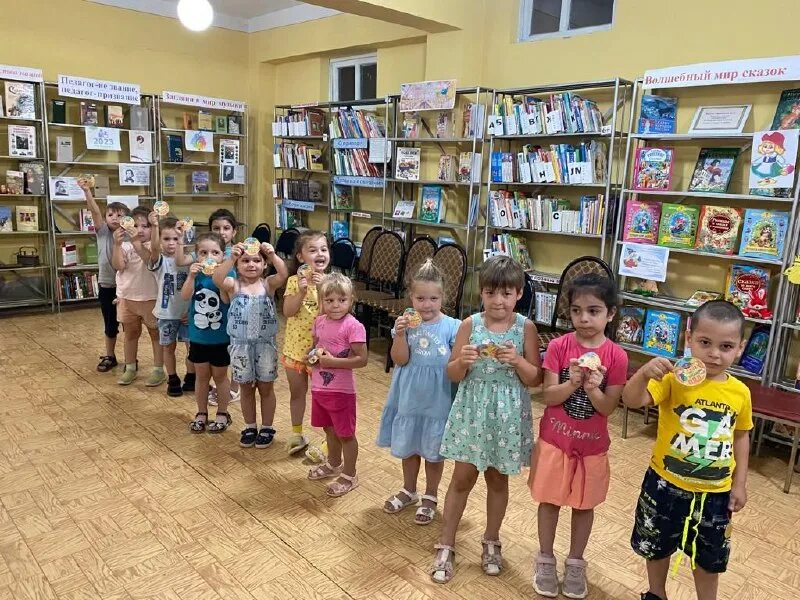 заведующий дет садом лучик 29 дет. детский сад посетил библиотеку. листвянский детский сад 2018. а. улыбинская средняя школа.