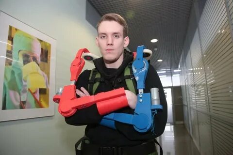 Получил экзоскелет