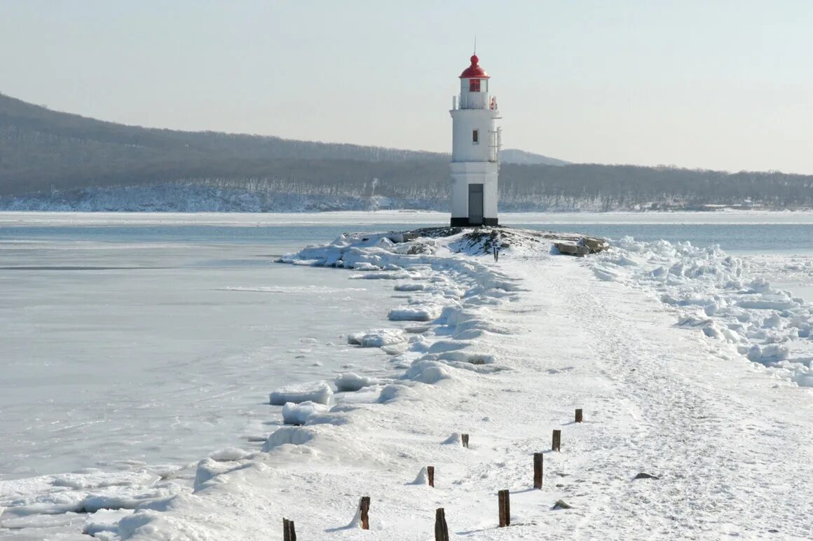 Зимний Владивосток. Владивосток море зима. Владивосток зима красивый. Владивосток красивые места зимой. Владивосток климат зимой