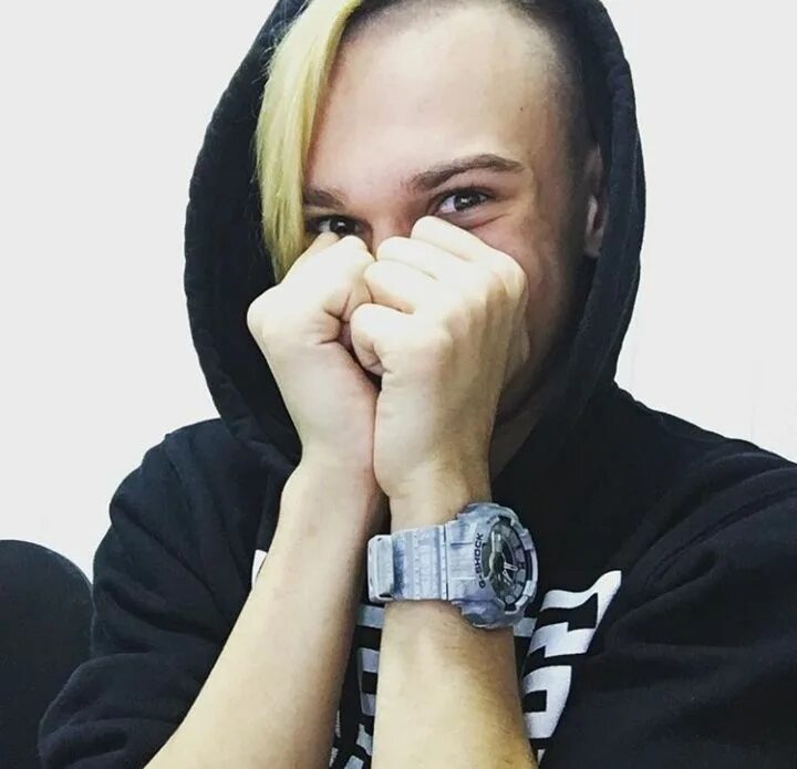 Ютубер женя. Ютубер женя. Шадоу присток. Ютубер женя. Ютубер женя.