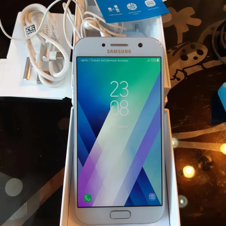 А5 2017 samsung. Samsung a5 2017. Самсунг а5 2017 года. Galaxy a 5 2017 год. Samsung a5 2017 голубой.