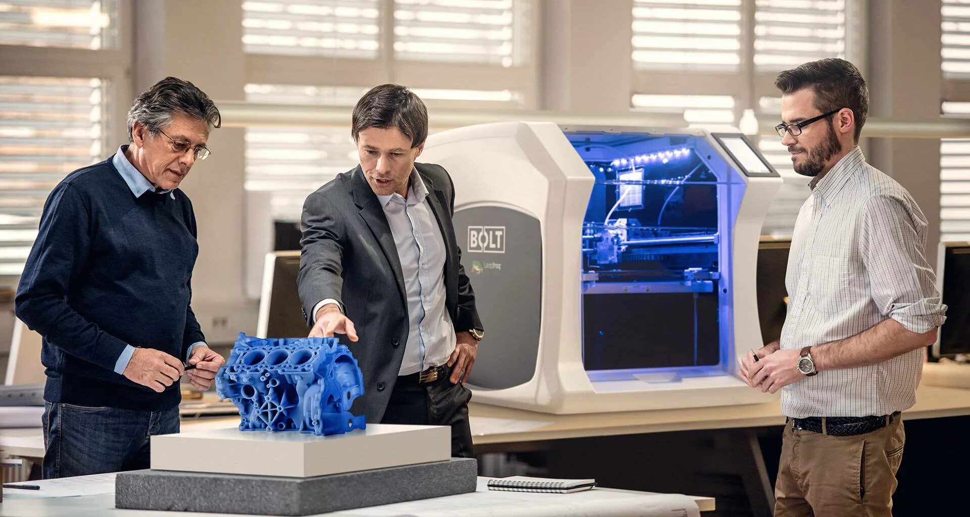 3d принтер будущее. The bolt 3d принтер. проектировщик 3д печати. проектировщик 3d-печати. инженер 3d-печати.
