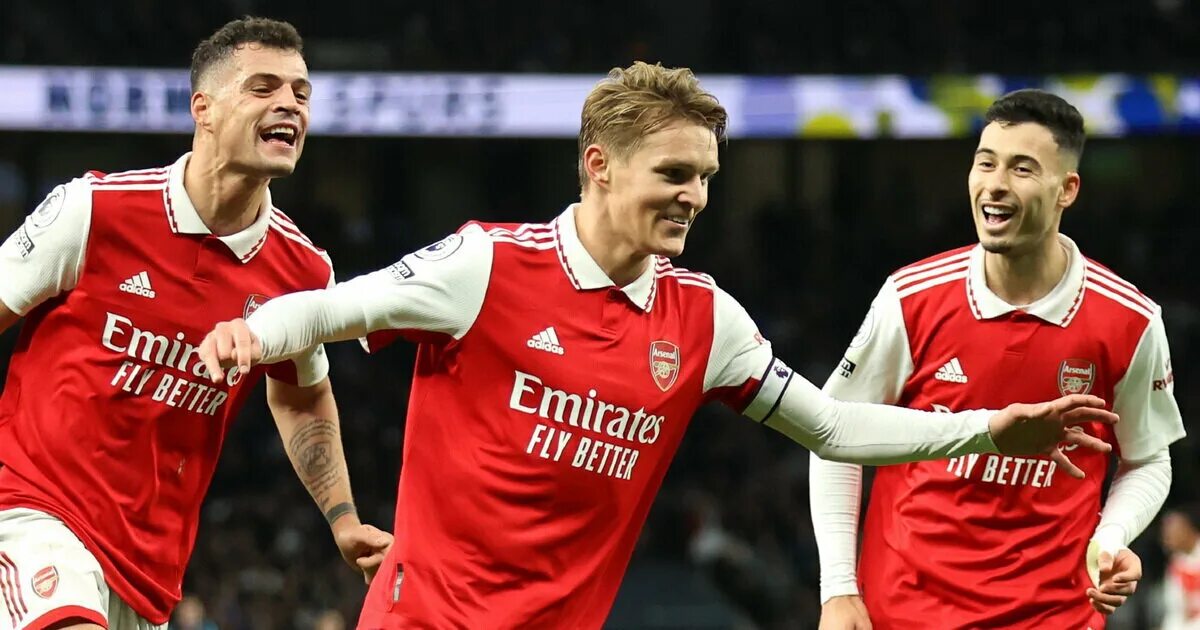 New arsenal. Тоттенхэм арсенал 2025. martin ødegaard arsenal. арсенал трансферы. форма лондонского арсенала.