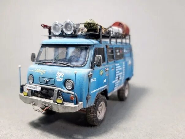 Модель уаз буханка 1 43. Уаз буханка звезда 1/43. Автолегенды ссср уаз 452. Буханка 1 43. Уаз 3909 звезда 1/43 газовая.