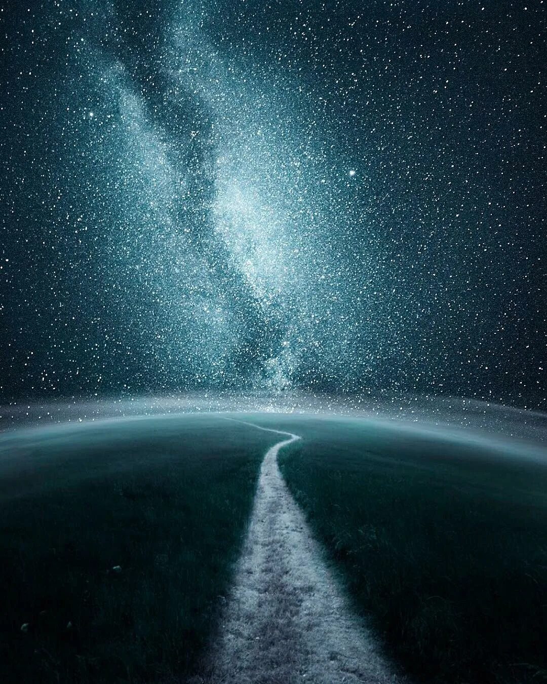 Звездное небо дорога. Дорога в космос. Дорога к звездам. Звездная дорога.