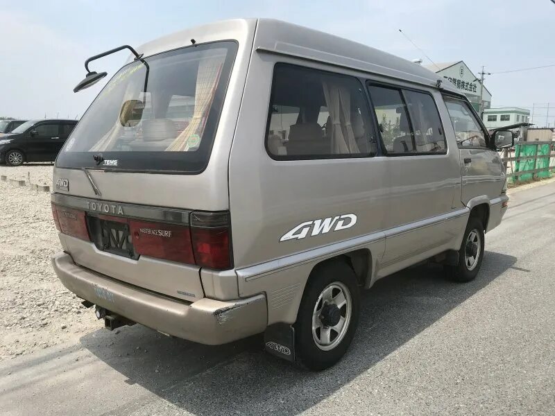 Тойота таун айс приморский. Тойота Lite Ace cr30g. Toyota Town Ace 1991. Тойота Таун айс cr30. Toyota Town Ace cr30.