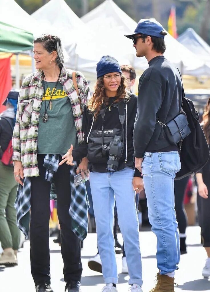 С кем встречается зендая. Jacob elordi and zendaya. джейкоб элорди и зендая. зендая и ее парень 2025. джейкоб элорди уличный стиль.