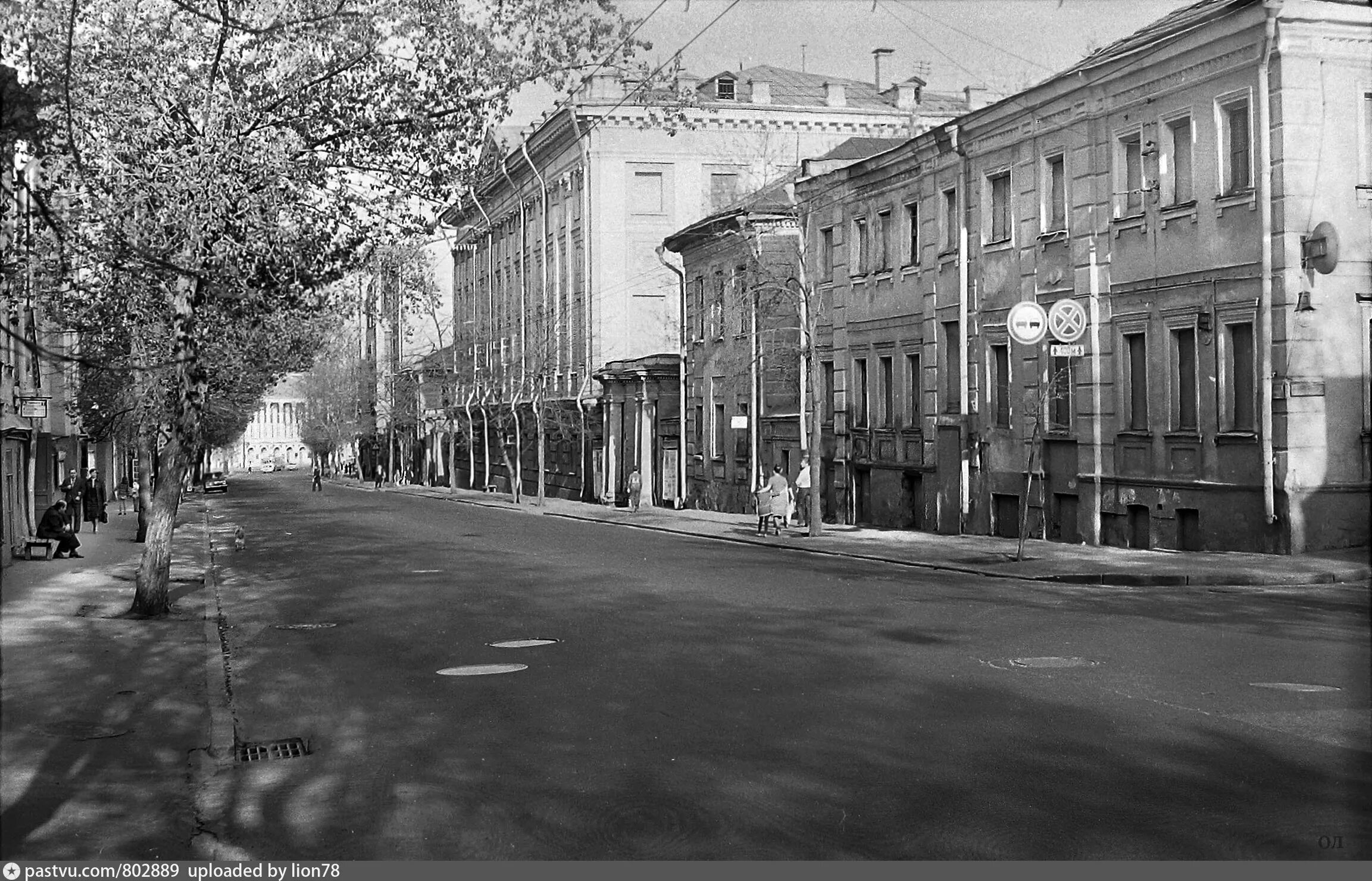 Старая басманная старые фото. Басманная улица Москва. Новая Басманная 100 лет назад. Новая Басманная улица Москва. Старая Басманная улица Москва.