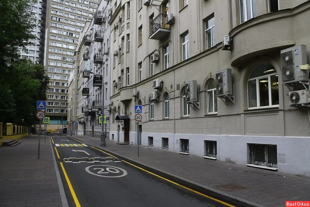 улица большая молчановка. молчановка б. большая молчановка 12с1. москва, ул. большая молчановка 15/12 москва.