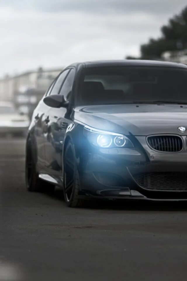 Телефон бмв е60. БМВ м5 е60. BMW m5 e60. БМВ 5 е60.