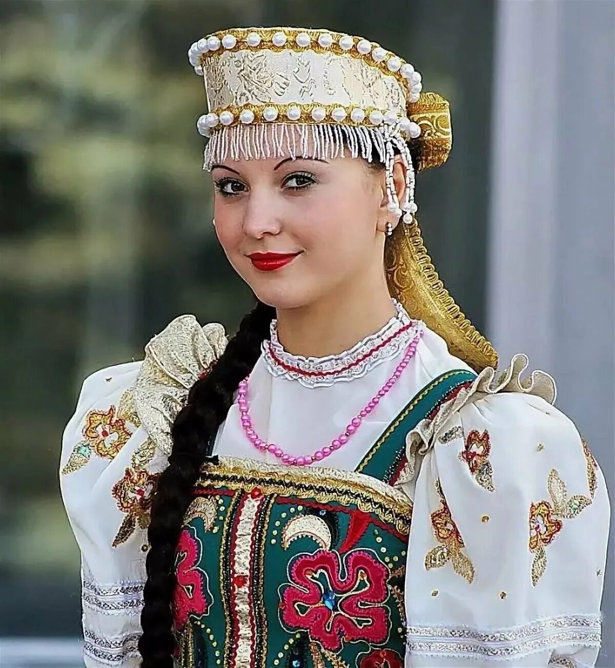 Кичка донской казачки. Юкагиры чуванцы. Марийский национальный костюм. Коряки народы дальнего востока. Айлинские башкиры.