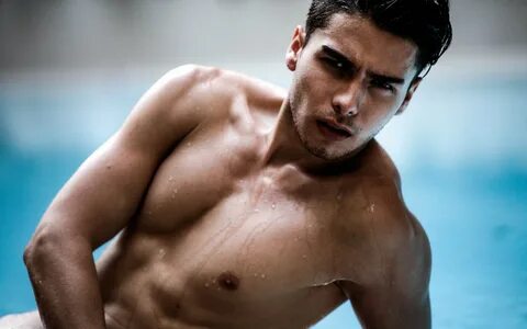 Леви с голым торсом (34 фото) .