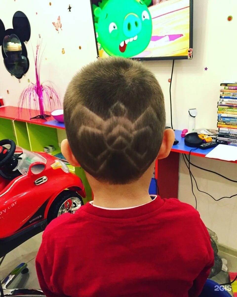 Цирюльник майкоп пионерская. Парикмахер майкоп. Майкоп парикмахер. Детская парикмахерская. Димитрова 2а майкоп.