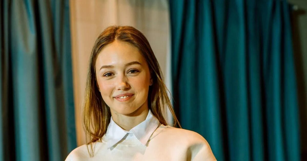 Катя старшова фото на пляже Пуговка" Катя Старшова: "В кино меня приглашают мальчики"