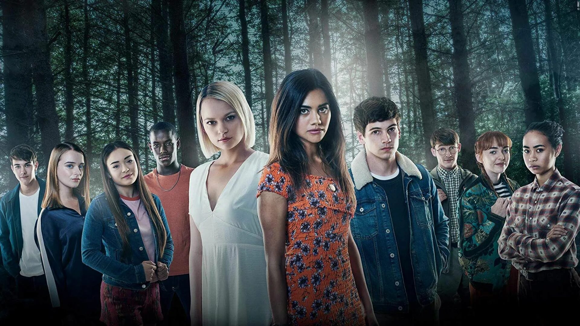 Лагерь нетфликс. Кошмар в летнем лагере сериал 2018. кошмар в летнем лагере нетфликс. элита кошмар в летнем лагере. сериал элита кошмар в летнем лагере.