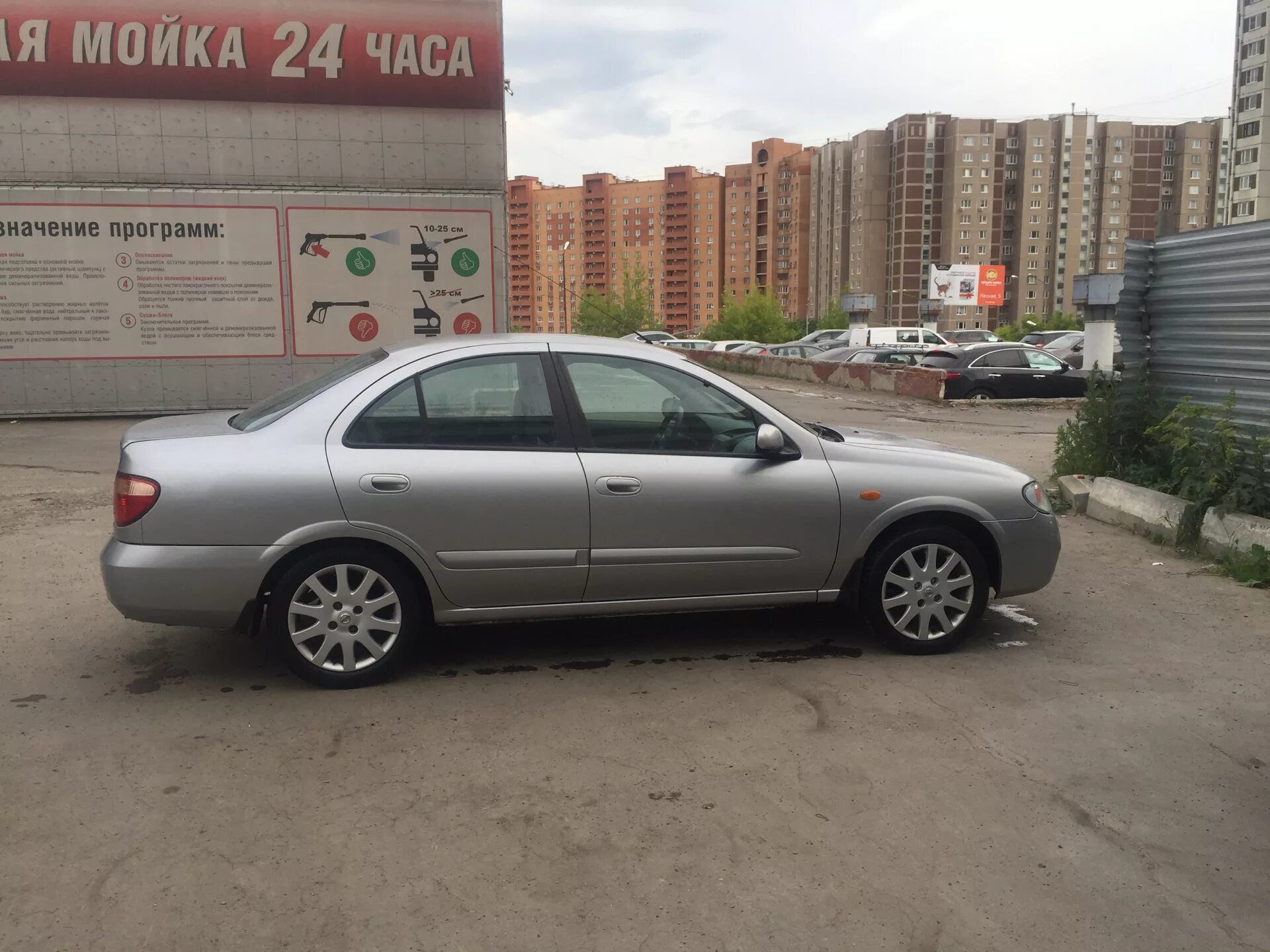 Колеса на ниссан альмера. Nissan Almera r16. Nissan Almera диски r16. Nissan Almera n16 r17. Nissan Almera n16 диски r16.