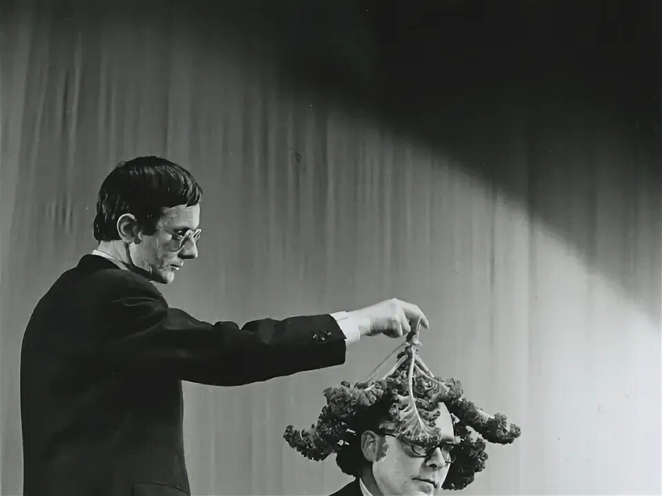 Fluxus start. Fluxus start