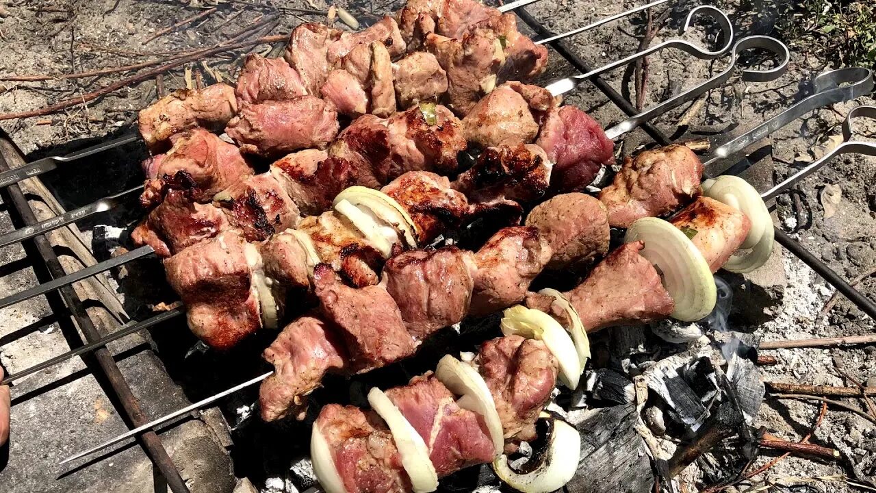 Шашлык бор. Тандыр кебаб узбекский. Шашлык. Серебряный бор шашлыки. Баранина ики бир.