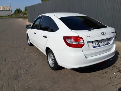 Авито гранта лифтбек с пробегом