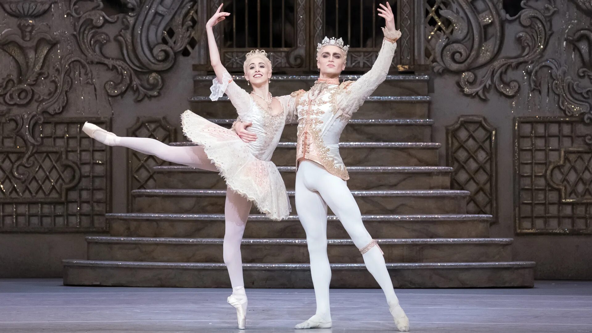 Королевский балет. Щелкунчик лондонский королевский балет. Харпер ортлиб балет. Вадим мунтагиров балет. Мантагуев королевский балет.