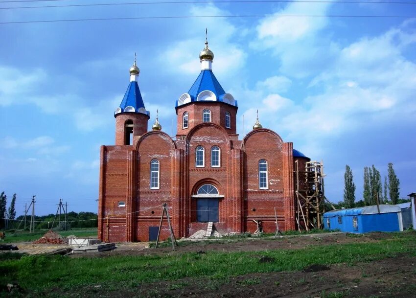 Поселок зоря. Храм ясные зори белгородский район. посёлок ясные зори белгородская область. храм благовещения ясные зори. ясные зори поселок белгородский район.