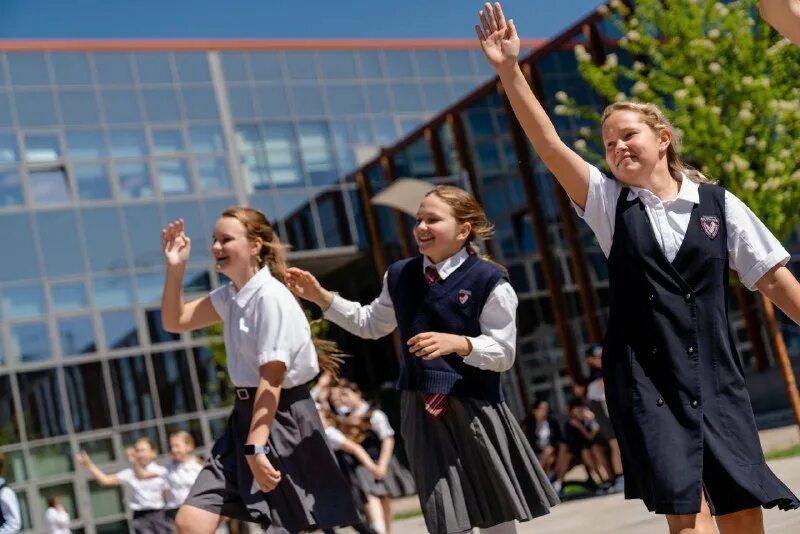 Студия 44 школа примакова. Гимназия имени е. М. Гимназия на рублевке примакова. Гимназия имени е.