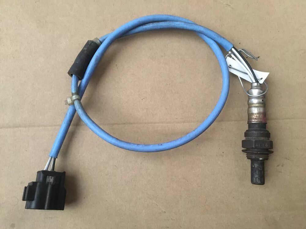 Лямбда зонд 1 мазда 6 gh 2. Мазда 6 gg 2,3 передний лямбда зонд. Датчик кислородный на мазда 6 gg. Lza07-md2. Gg лямбда.