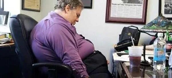 Уволенные чиновники. Fat Office. Fat Office worker. Fat to Office. Office worker overweight woman Stands.