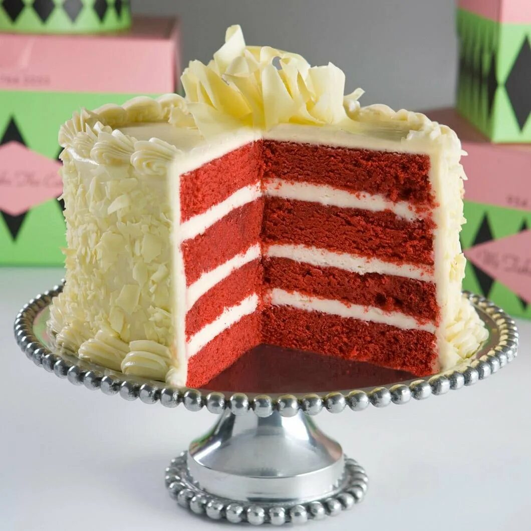 Торт «ред вельвет». Торт красный бархат Винервальд. Красный вельвет торт. Торт Панчо красный бархат.