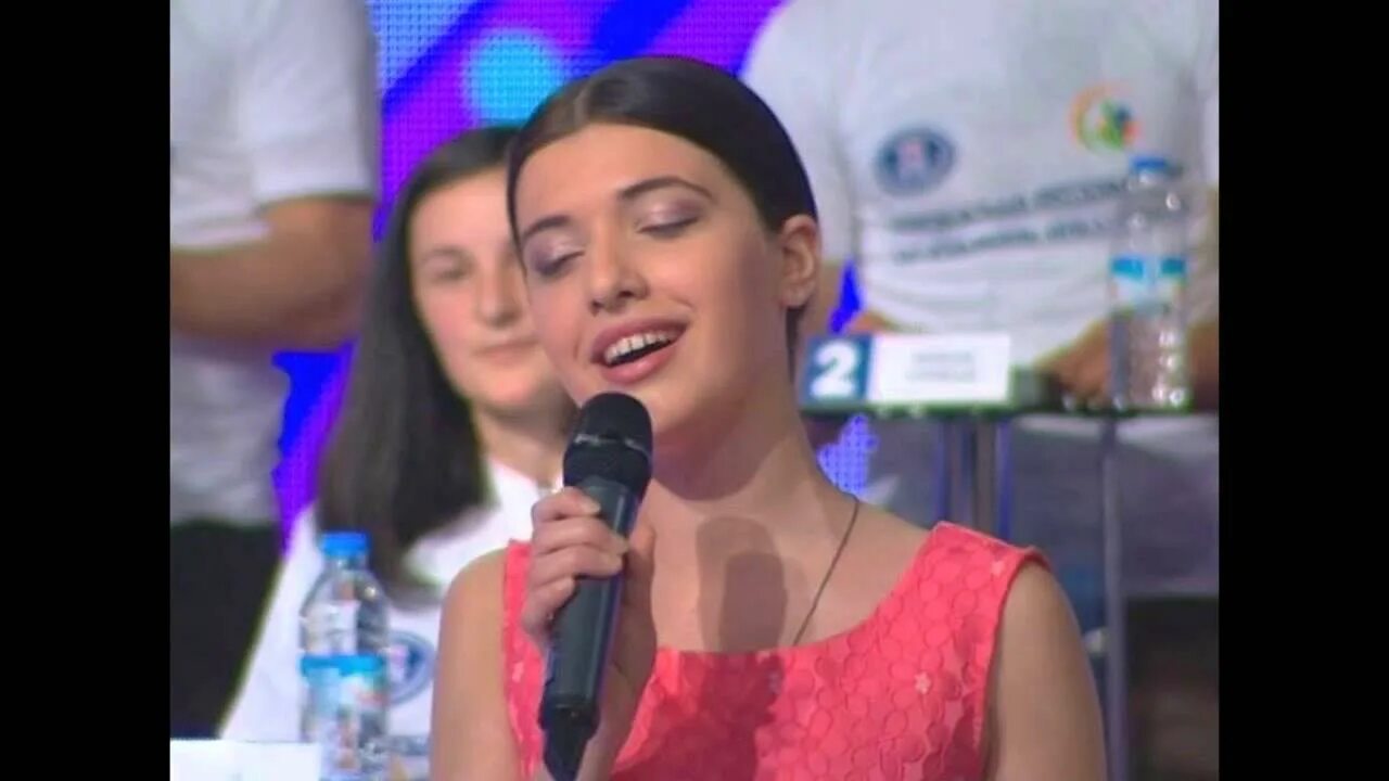 Грузинская песня ноты. Грузинские народные песни(). Blue natali грузинская песня. Грузинки поют. Популярная грузинская группа.