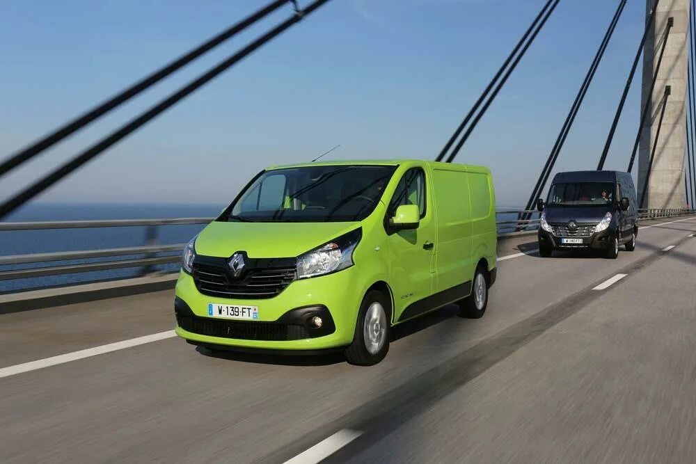 Opel vivaro. Renault trafic 2014. Renault trafic iii. Рено трафик фото. Renault trafic 2014.
