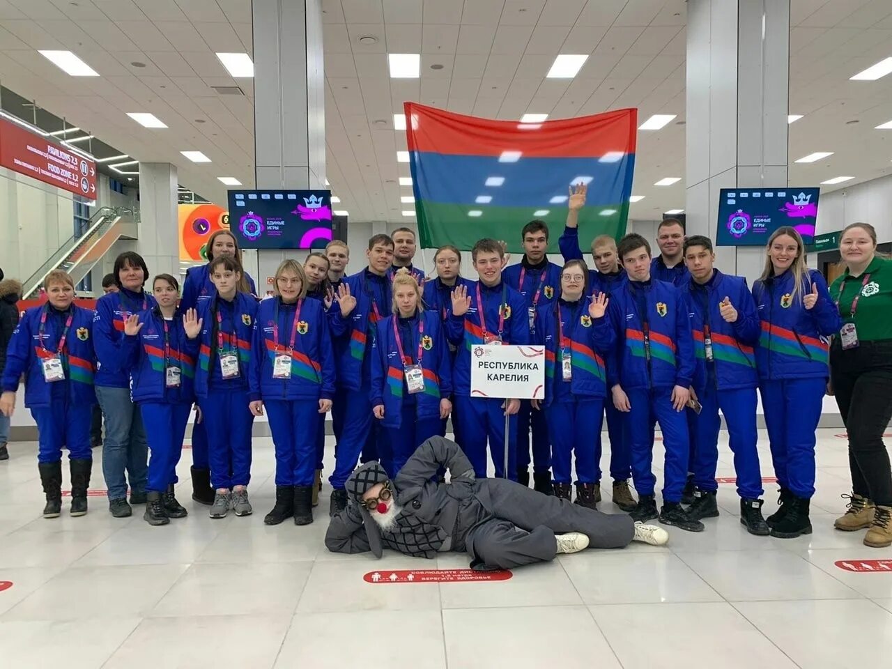 Российские спортсмены. Кто выступил инициатором создания специальной олимпиады. Участники специальной олимпиады. Участники специальной олимпиады. Участники специальной олимпиады.
