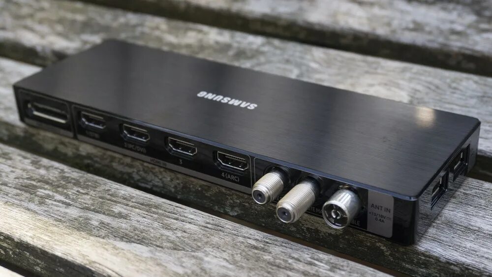 Samsung one connect box mini. Samsung one connect телевизоры. Samsung one connect телевизоры. Samsung mu7500 one connect. Samsung one connect телевизоры.
