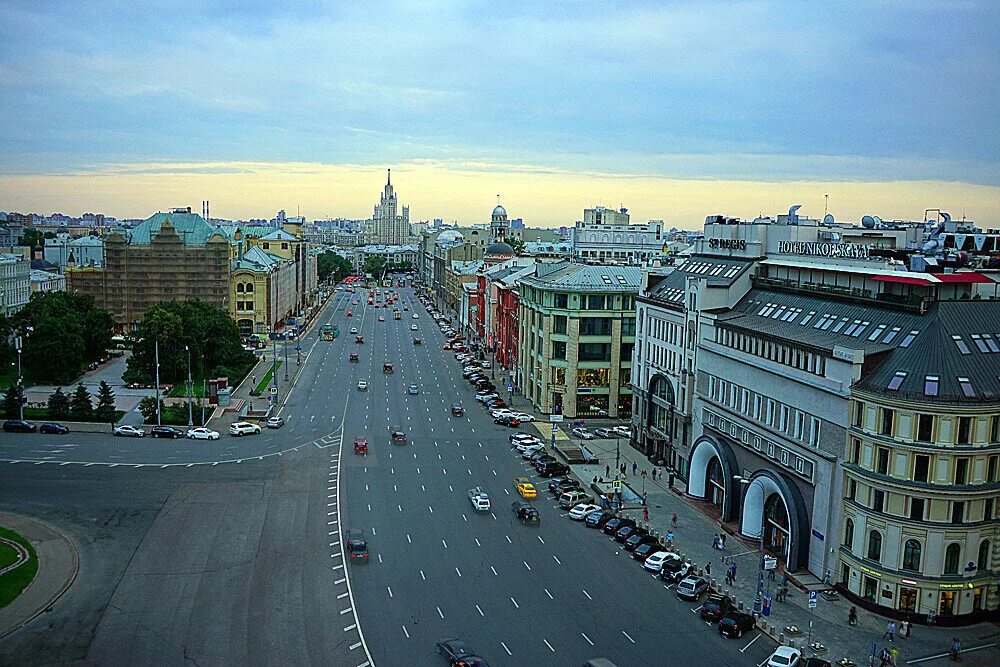 Центральный лет жизни. Смотровая ЦДМ Москва. ЦДМ Лубянка вид. Смотровая на Лубянке. ЦДМ Москва смотровая площадка.