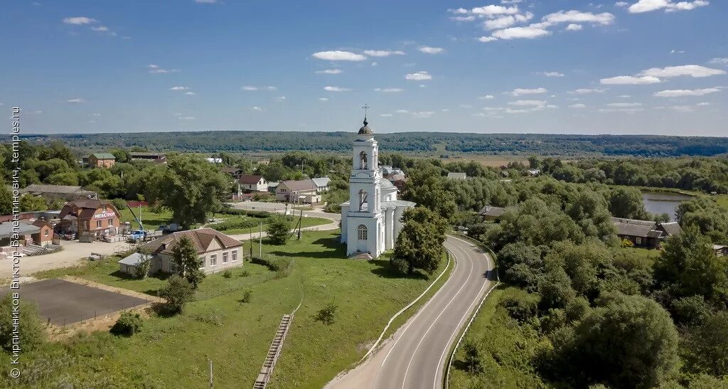 Кузьмищево тарусский. Село Кузьмищево Тарусский район Церковь. Церковь в Кузьмищево Калужской области. Тарусский район Калужской области.