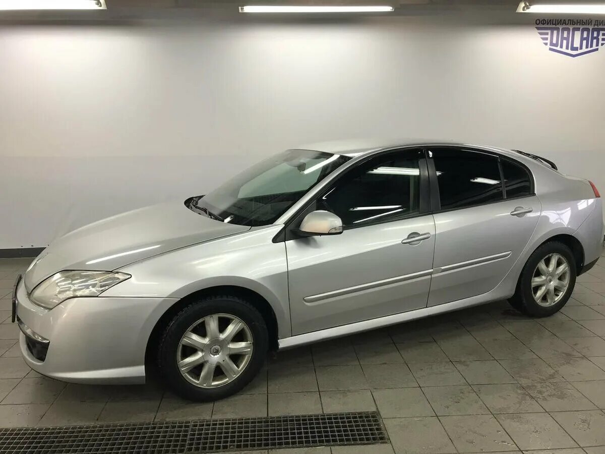 Renault laguna iii лифтбек. Рено лагуна лифтбек 2008. Рено лагуна 3 лифтбек. Рено лагуна 2008 года. Рено лагуна лифтбек 2008.