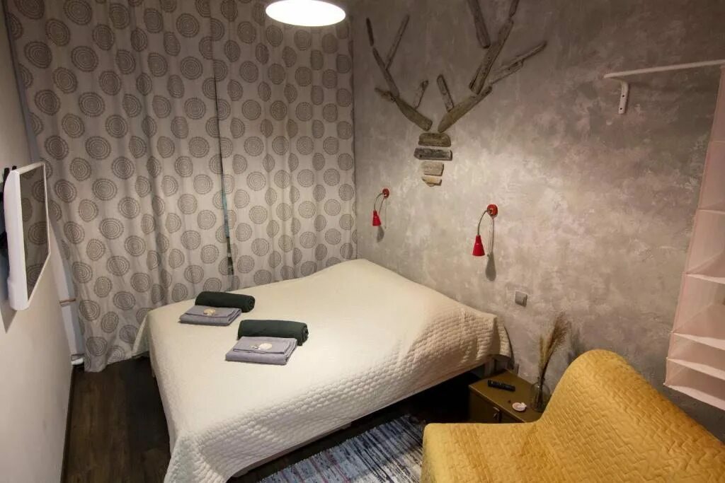 Хостел кольский. Хостел ягель Мурманск. Yagel Loft Hostel Мурманск. Хостел 51 Мурманск. Мурманск лофт хостел.