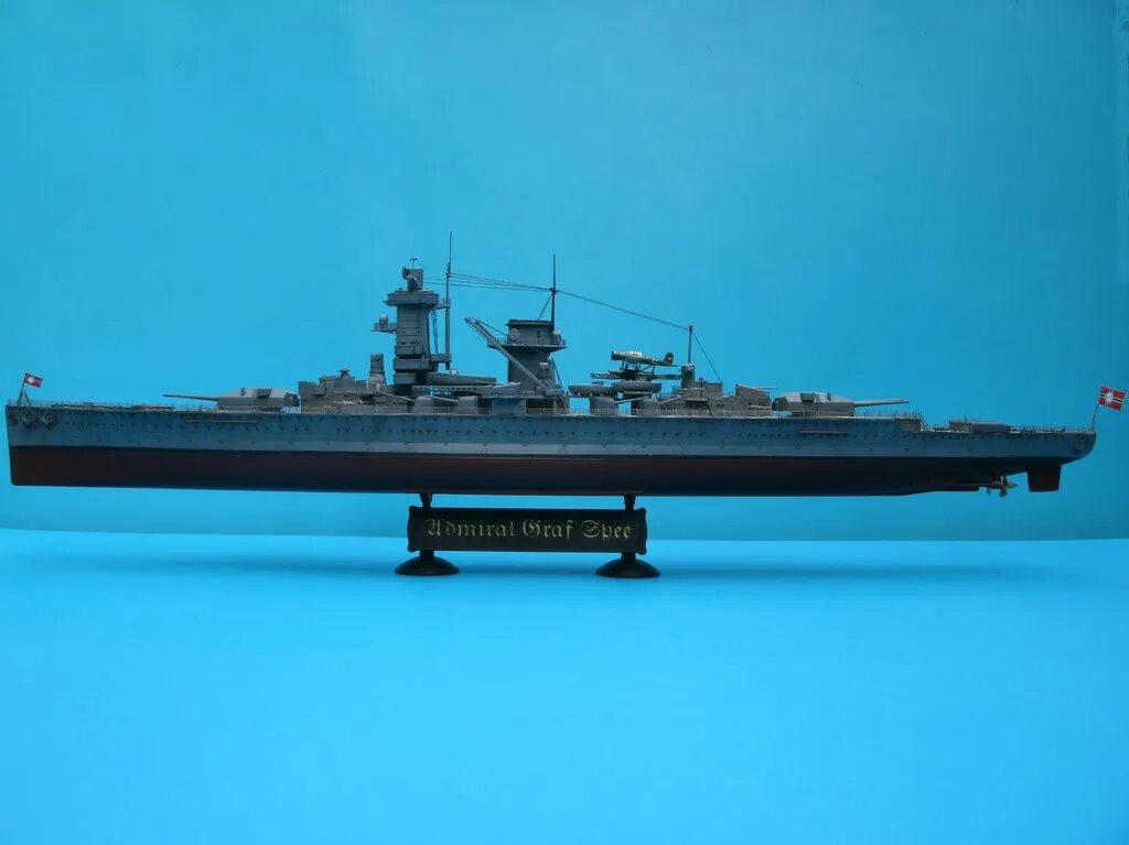 Graf Spee модель 1/350. Модель Адмирал Шпее 1\350. Admiral Graf Spee 1/350 Academy Premium- Edition.