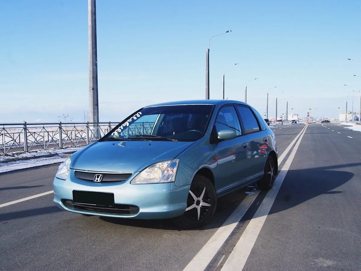 Honda Civic VII 2002. Honda Civic 7 хэтчбек. Honda Civic 2002 хэтчбек. Хонда Цивик 2002 года хэтчбек.